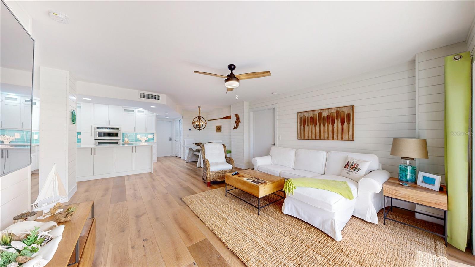 4900 BRITTANY DR S #802, ST PETERSBURG, FL, 33715