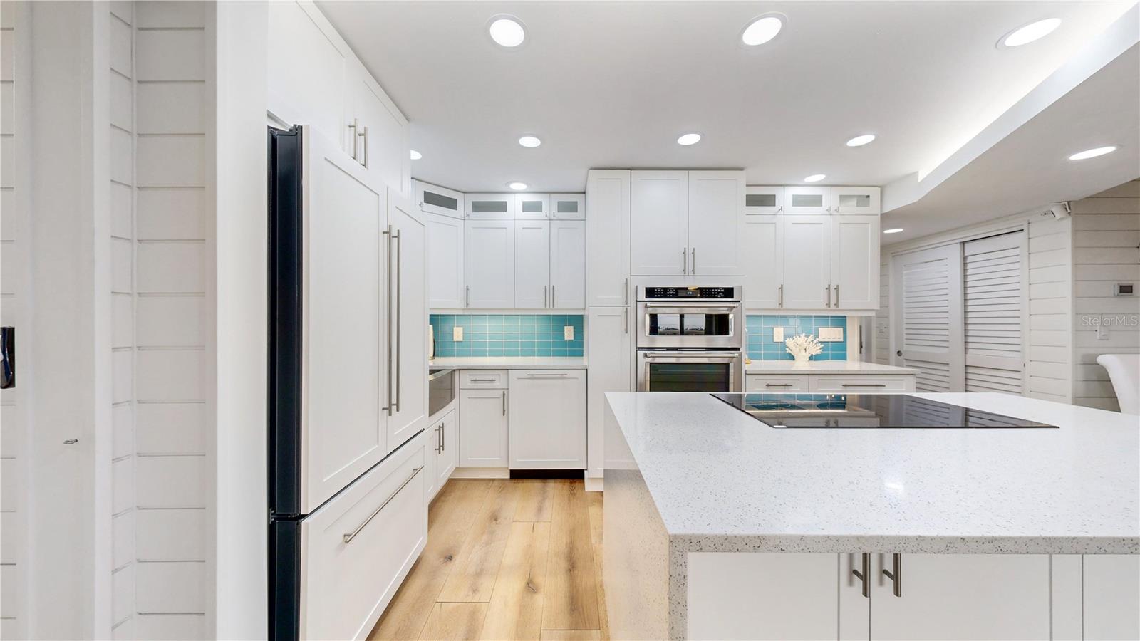 4900 BRITTANY DR S #802, ST PETERSBURG, FL, 33715