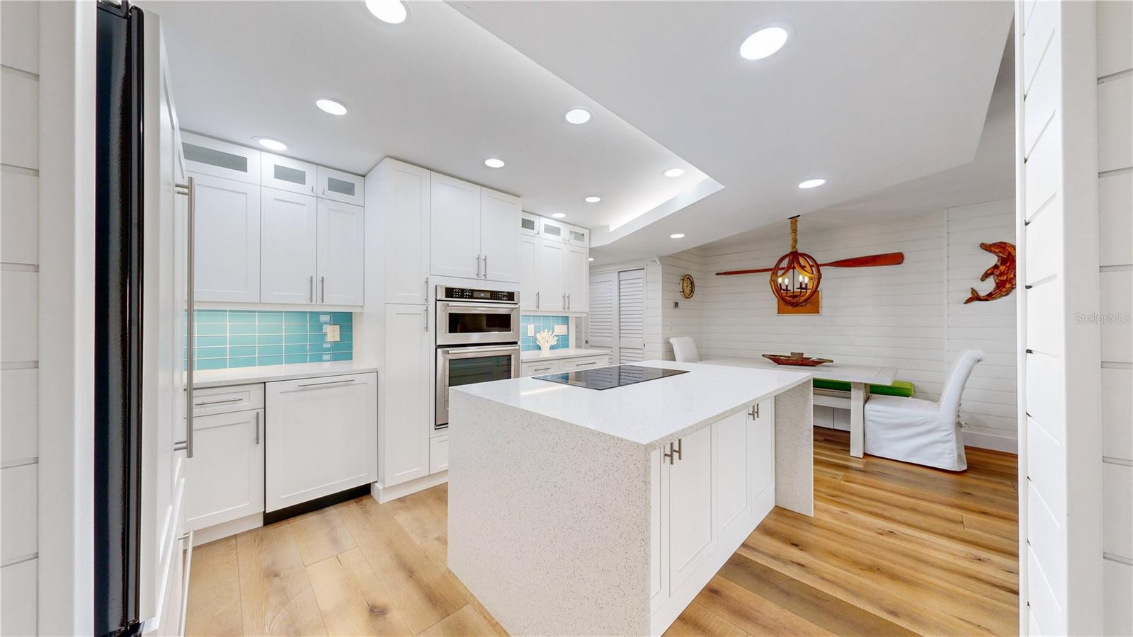 4900 BRITTANY DR S #802, ST PETERSBURG, FL, 33715