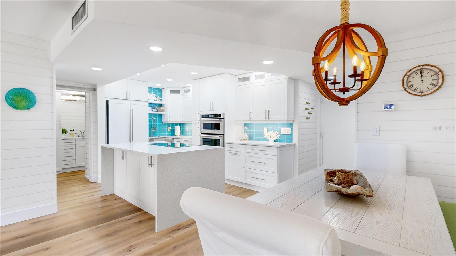 4900 BRITTANY DR S #802, ST PETERSBURG, FL, 33715