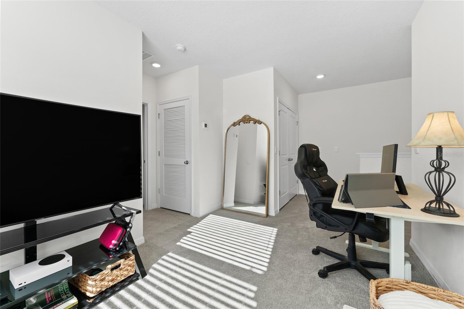 9258 ROCK HARBOUR WAY, TAMPA, FL, 33637