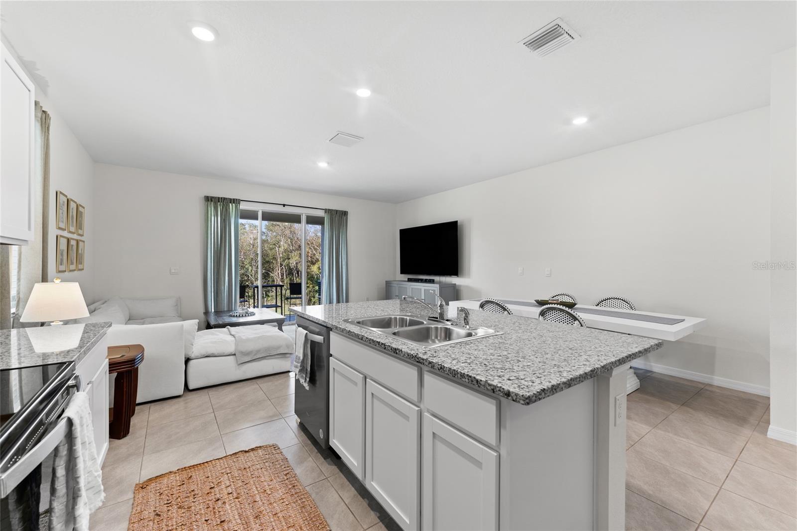 9258 ROCK HARBOUR WAY, TAMPA, FL, 33637