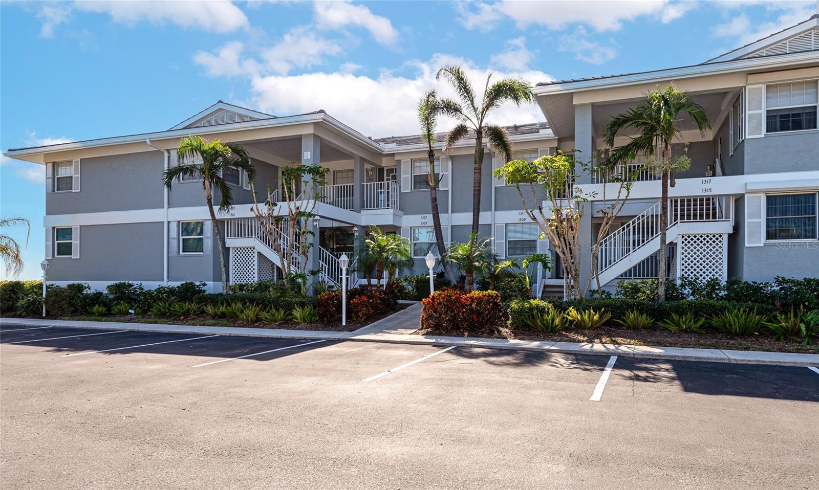 1305 PERICO POINT CIR #1305, BRADENTON, FL, 34209
