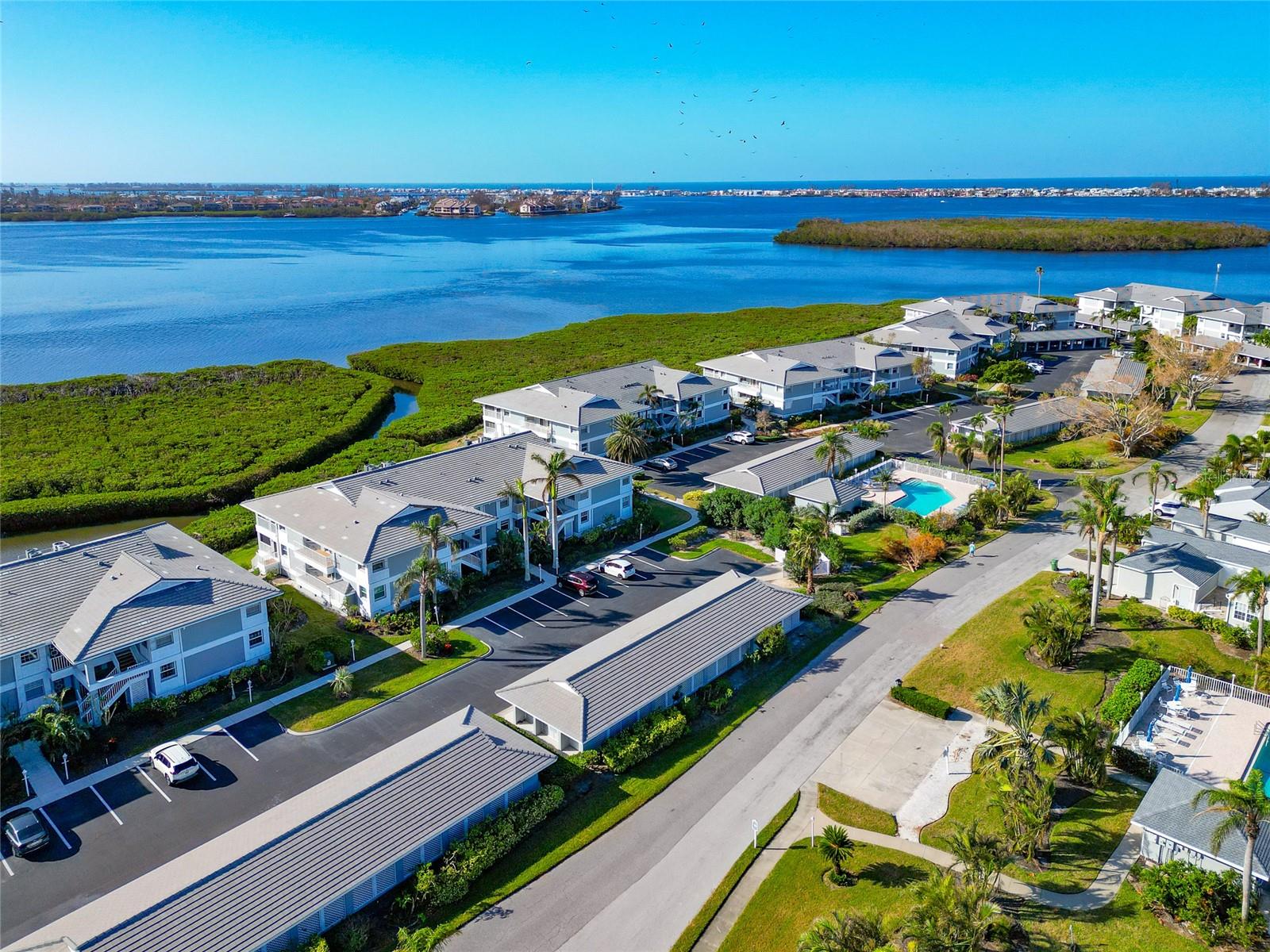 1305 PERICO POINT CIR #1305, BRADENTON, FL, 34209