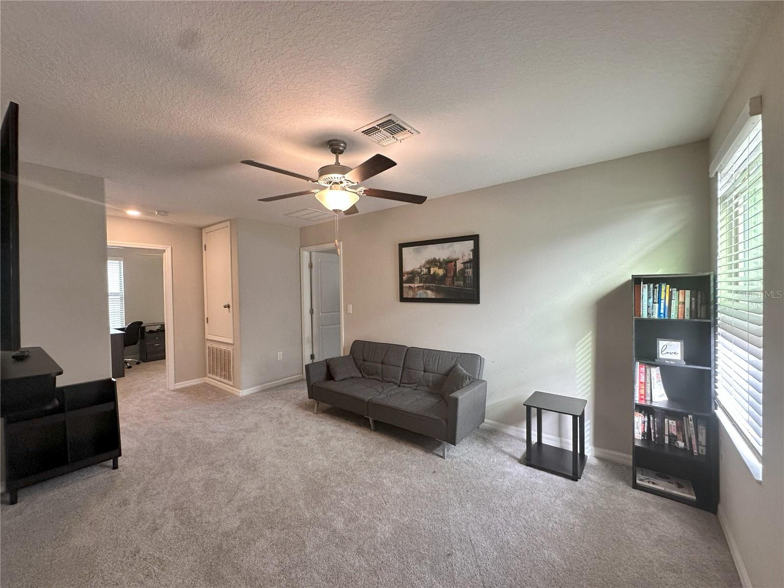 7208 PEARLY EVERLASTING AVE, TAMPA, FL, 33619