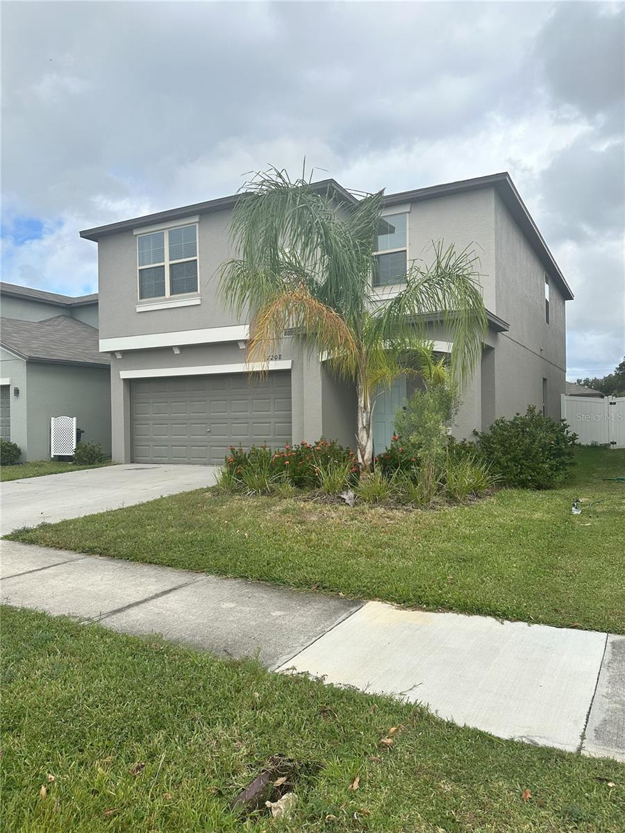 7208 PEARLY EVERLASTING AVE, TAMPA, FL, 33619