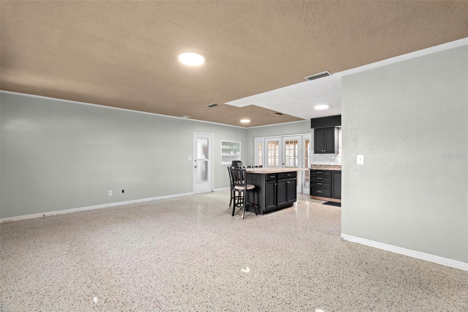 5243 30TH AVE N, ST PETERSBURG, FL, 33710