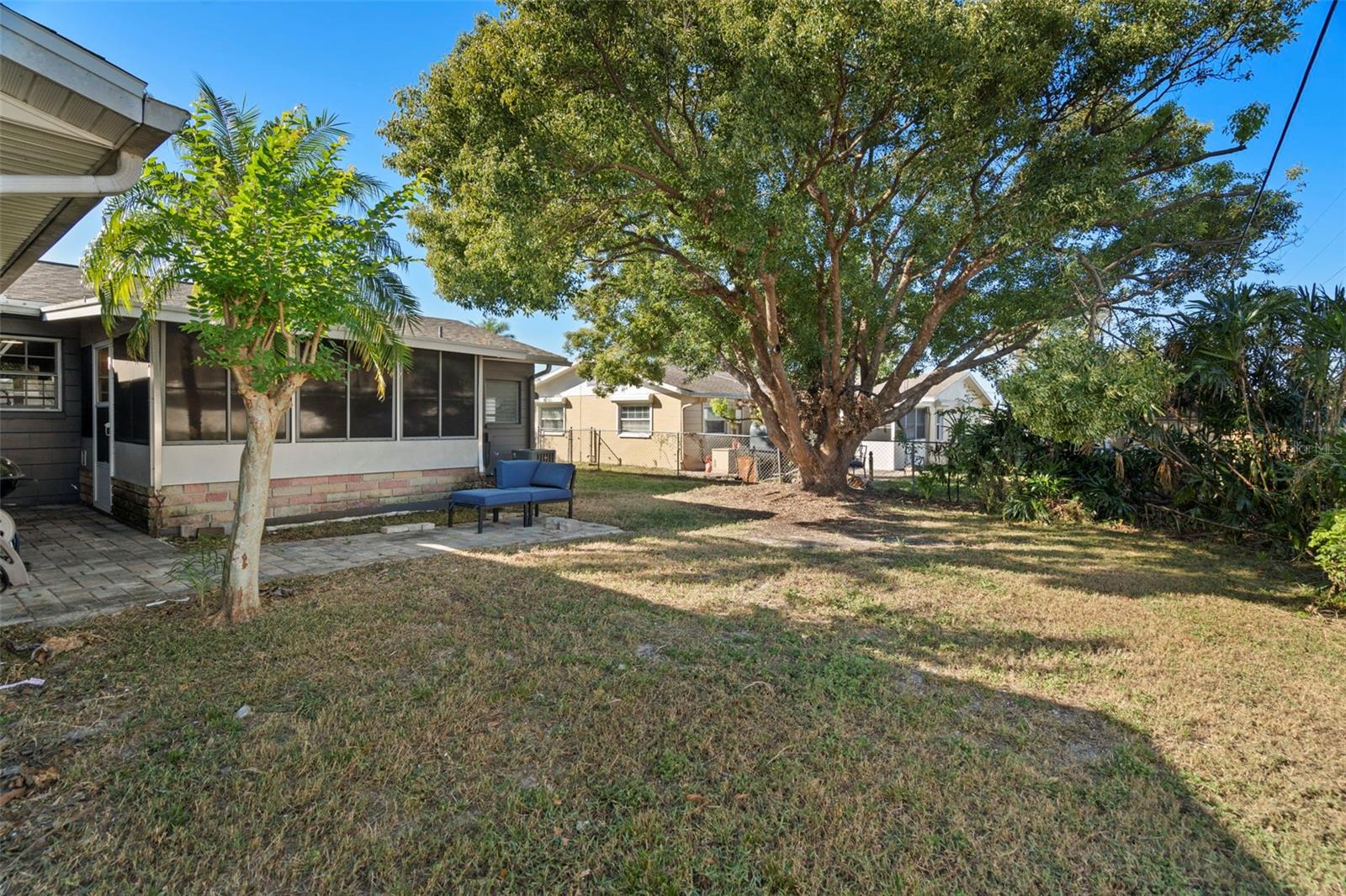 5243 30TH AVE N, ST PETERSBURG, FL, 33710