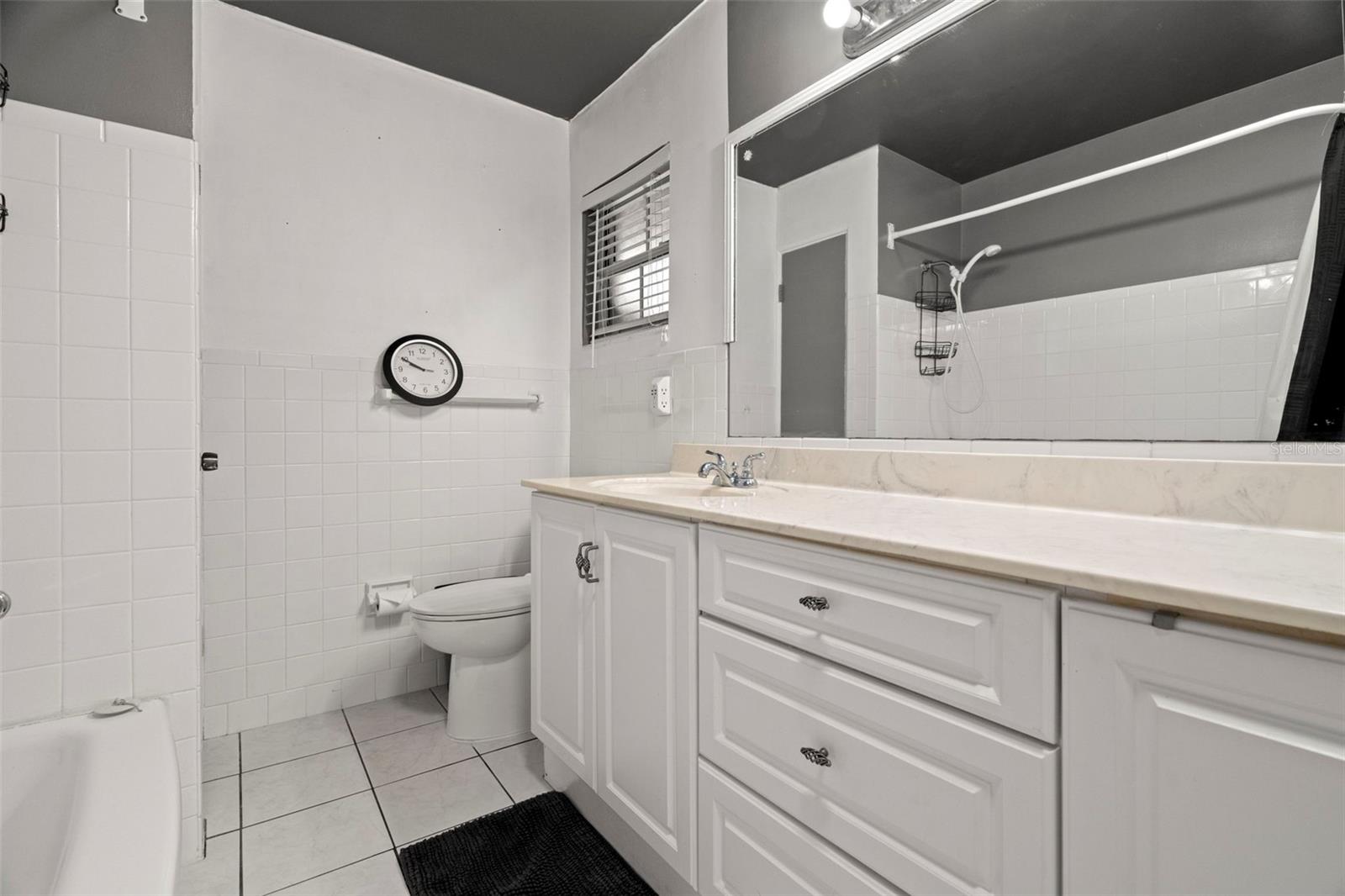 5243 30TH AVE N, ST PETERSBURG, FL, 33710