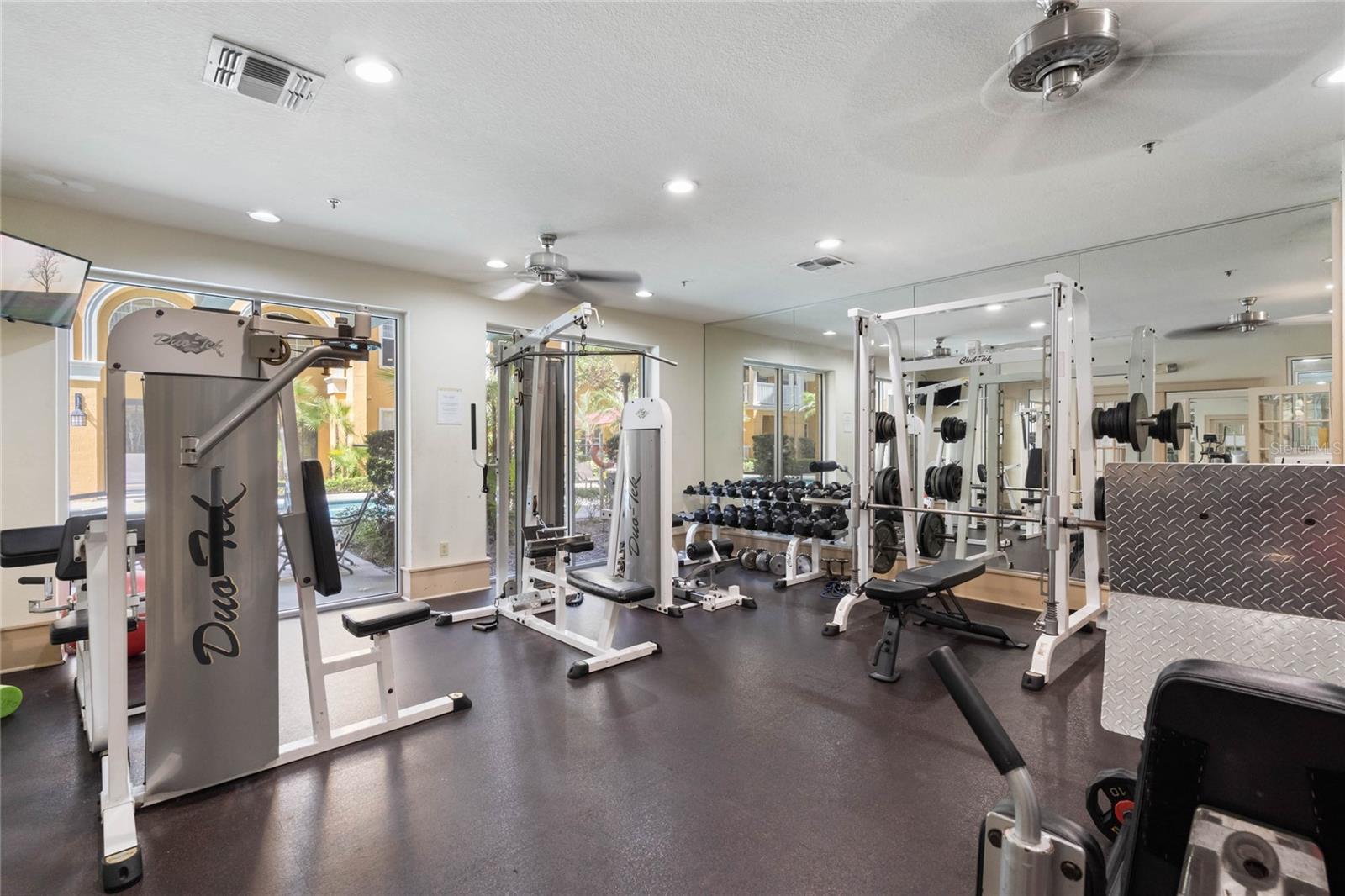 860 N ORANGE AVE #424, ORLANDO, FL, 32801