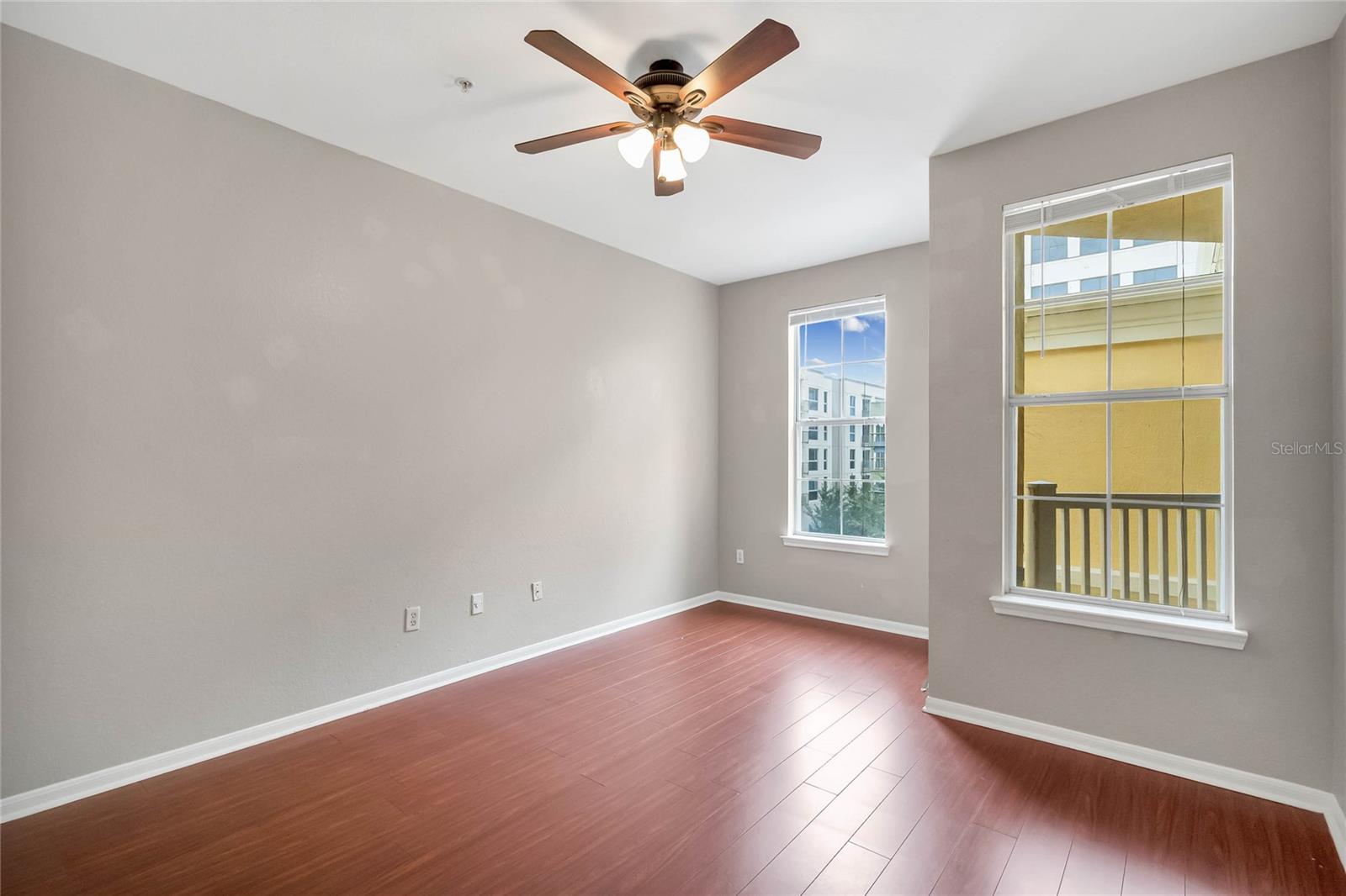 860 N ORANGE AVE #424, ORLANDO, FL, 32801