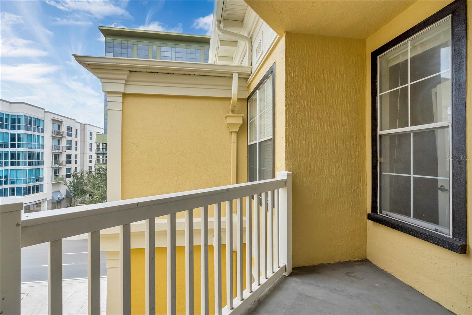 860 N ORANGE AVE #424, ORLANDO, FL, 32801