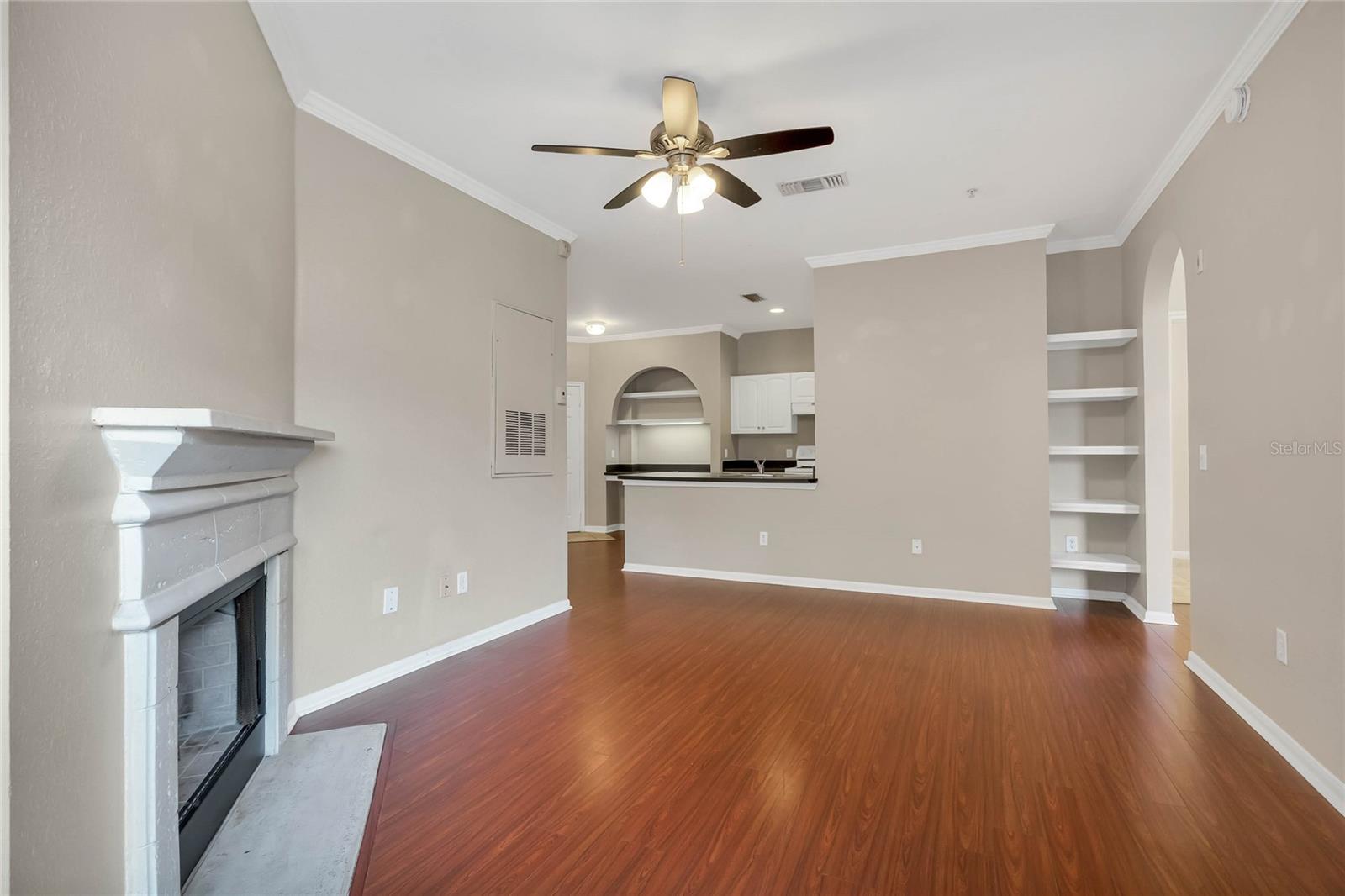 860 N ORANGE AVE #424, ORLANDO, FL, 32801