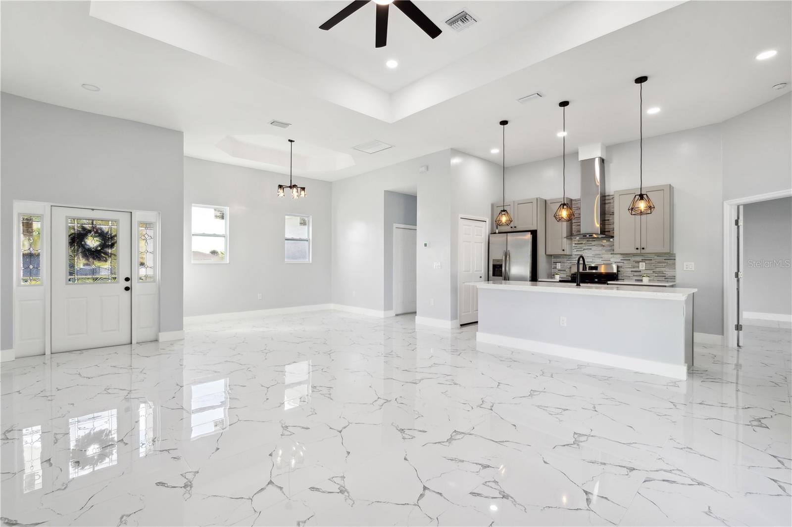 2904 6TH ST W, LEHIGH ACRES, FL, 33971