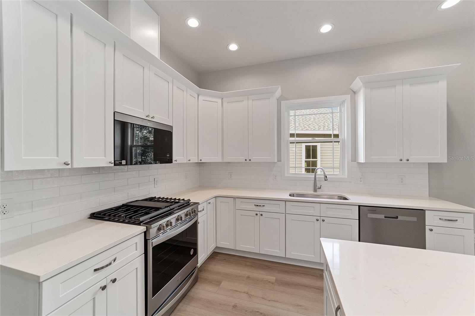 1029 NW 132ND BLVD, NEWBERRY, FL, 32669