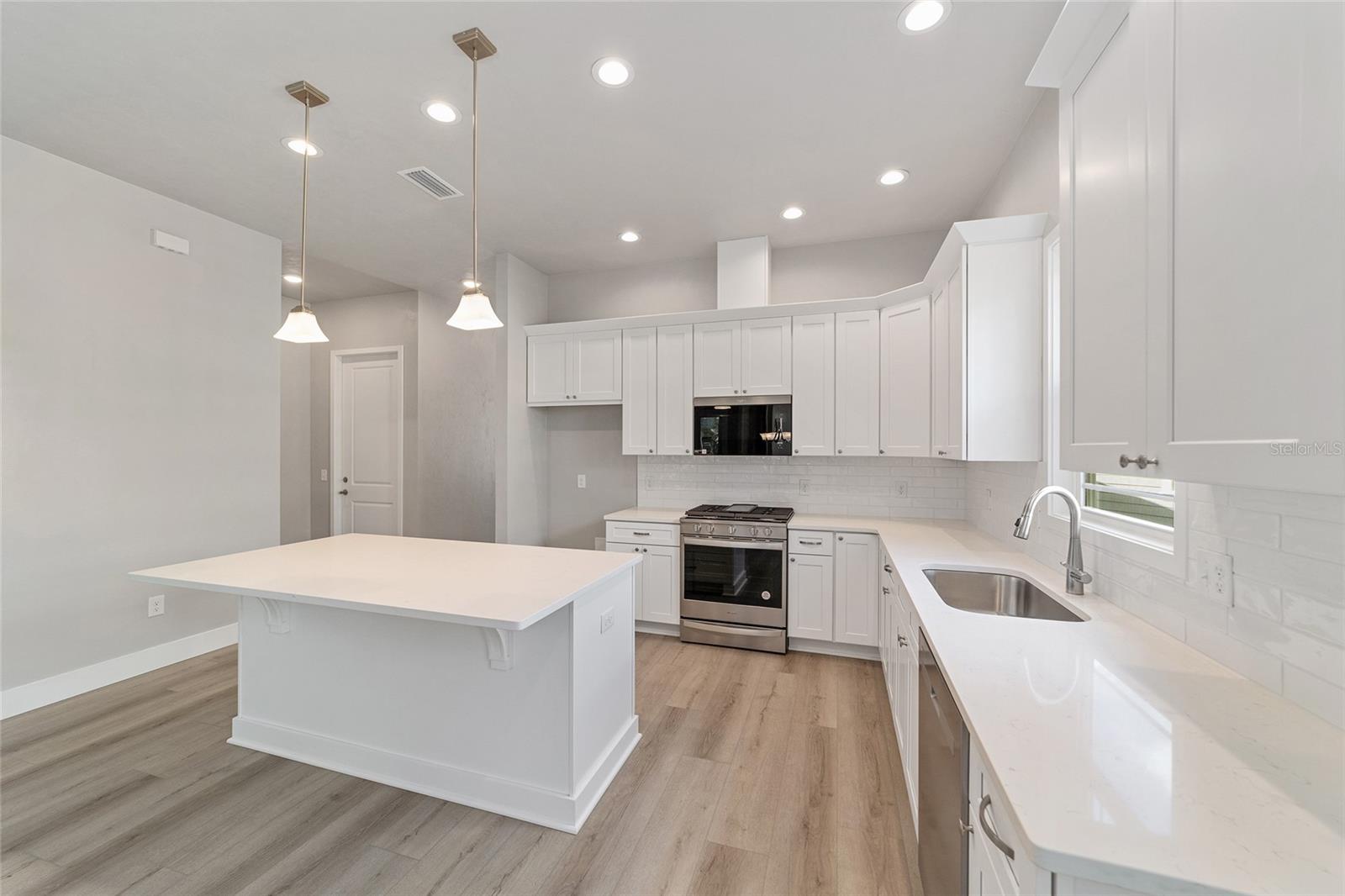 1029 NW 132ND BLVD, NEWBERRY, FL, 32669