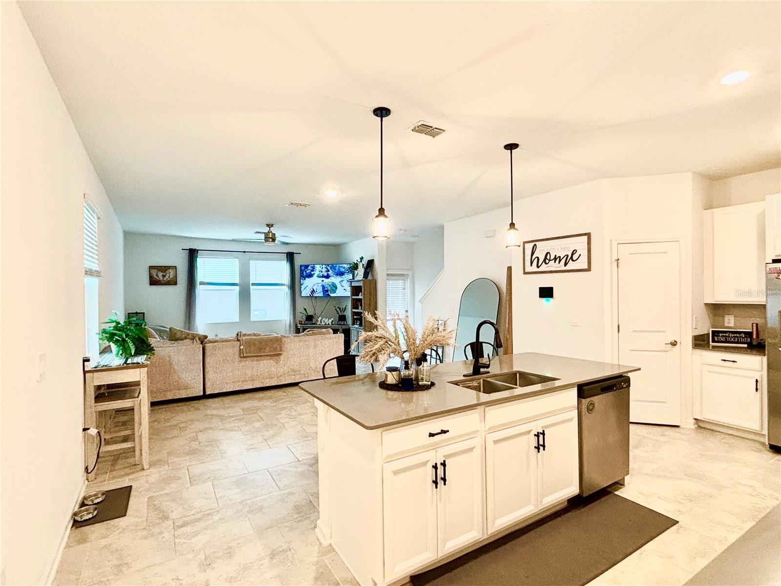 1608 CROSS PRAIRIE PKWY, KISSIMMEE, FL, 34744