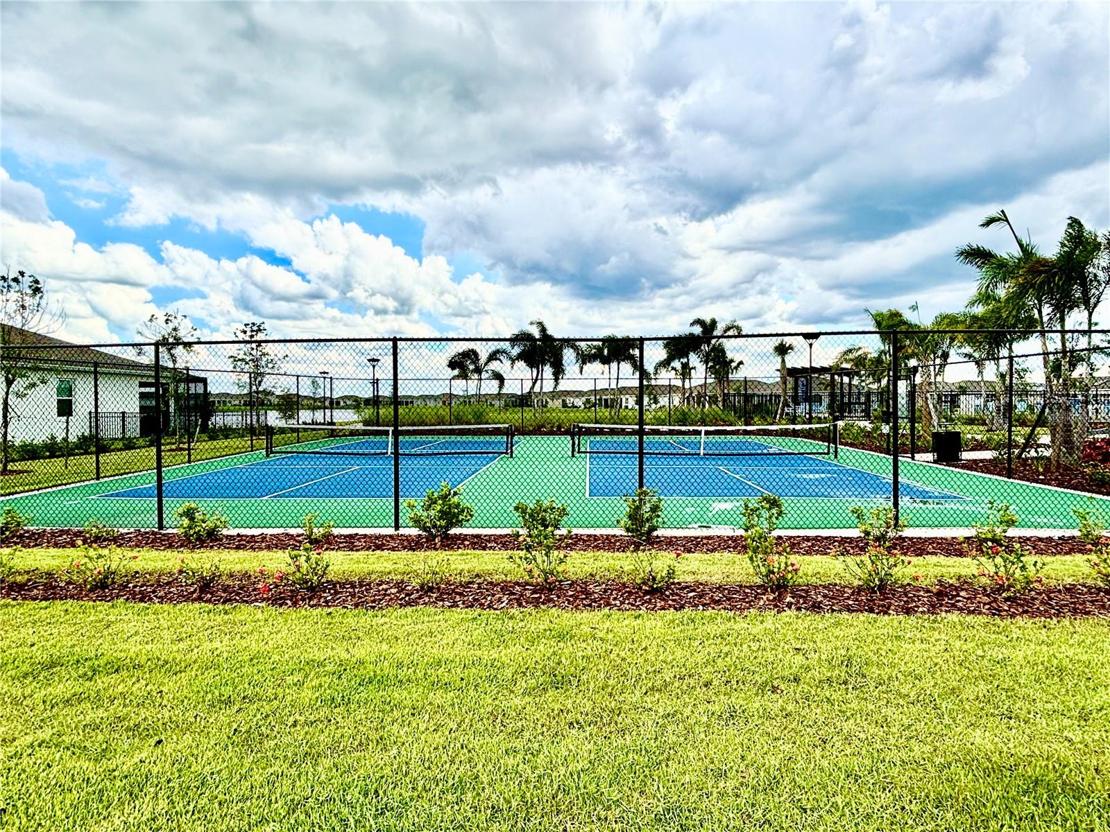 1608 CROSS PRAIRIE PKWY, KISSIMMEE, FL, 34744