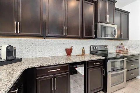 14301 LAKE PRESERVE BLVD, ORLANDO, FL, 32824