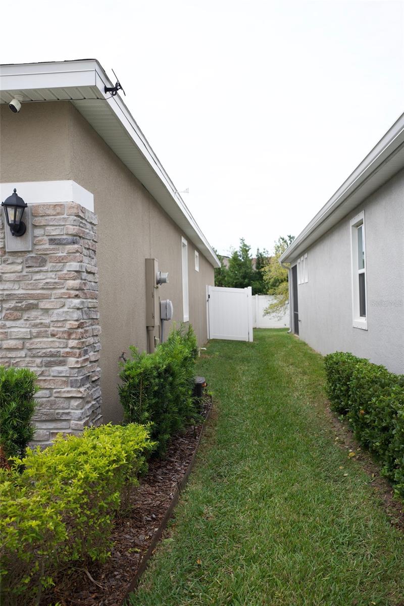 13323 WATERLEAF GARDEN CIR, RIVERVIEW, FL, 33579