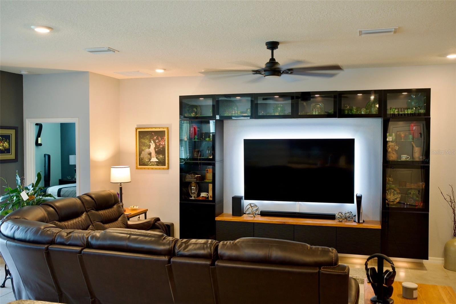 13323 WATERLEAF GARDEN CIR, RIVERVIEW, FL, 33579