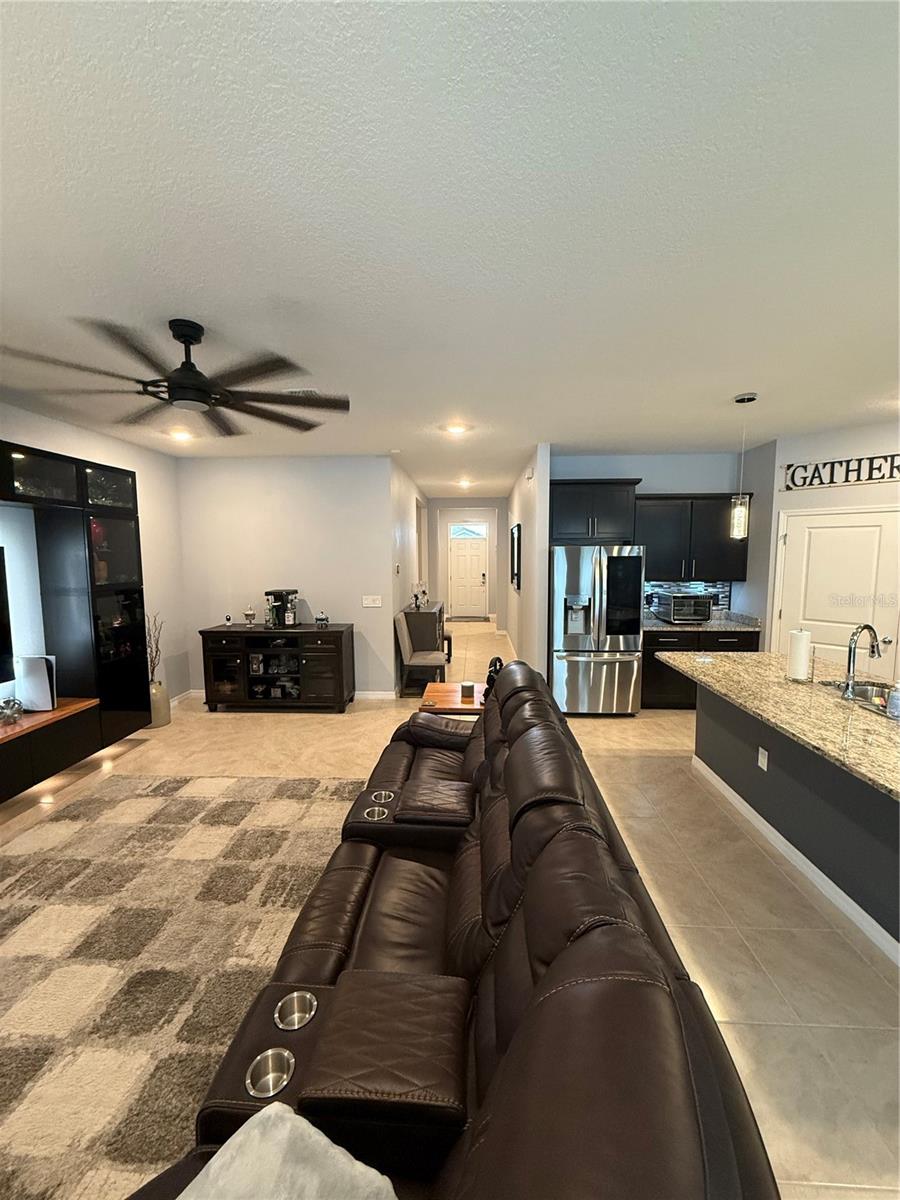 13323 WATERLEAF GARDEN CIR, RIVERVIEW, FL, 33579