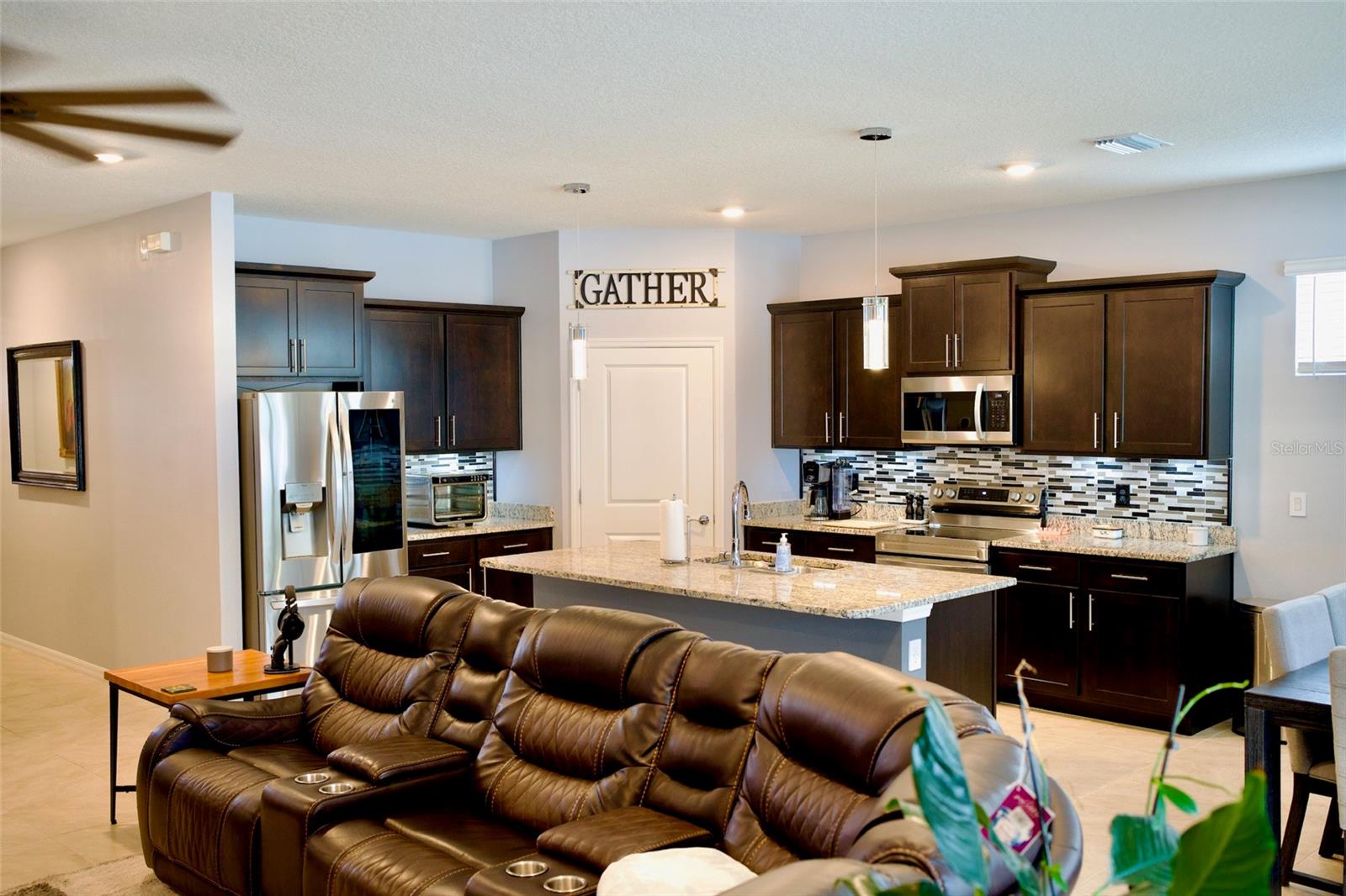 13323 WATERLEAF GARDEN CIR, RIVERVIEW, FL, 33579