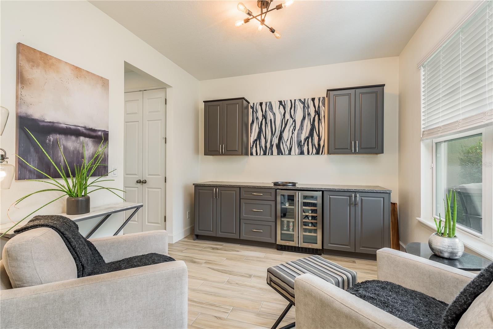 8011 MARBELLA CREEK AVE, TAMPA, FL, 33625