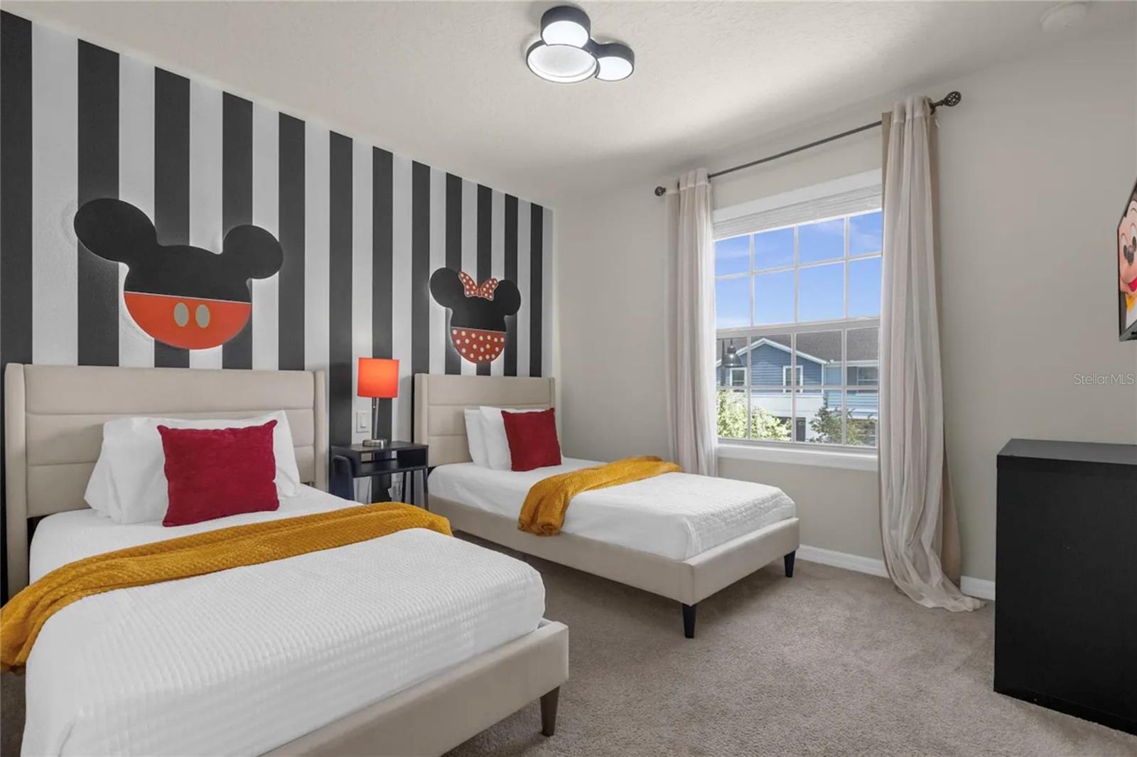 2412 DUBAI ST, KISSIMMEE, FL, 34747