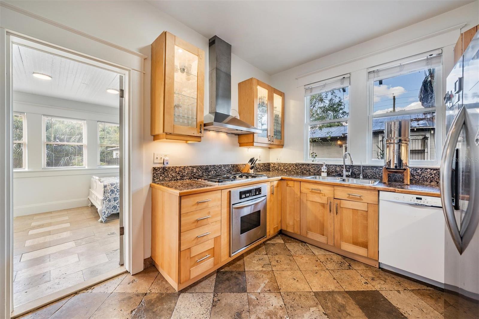 2908 N CENTRAL AVE, TAMPA, FL, 33602