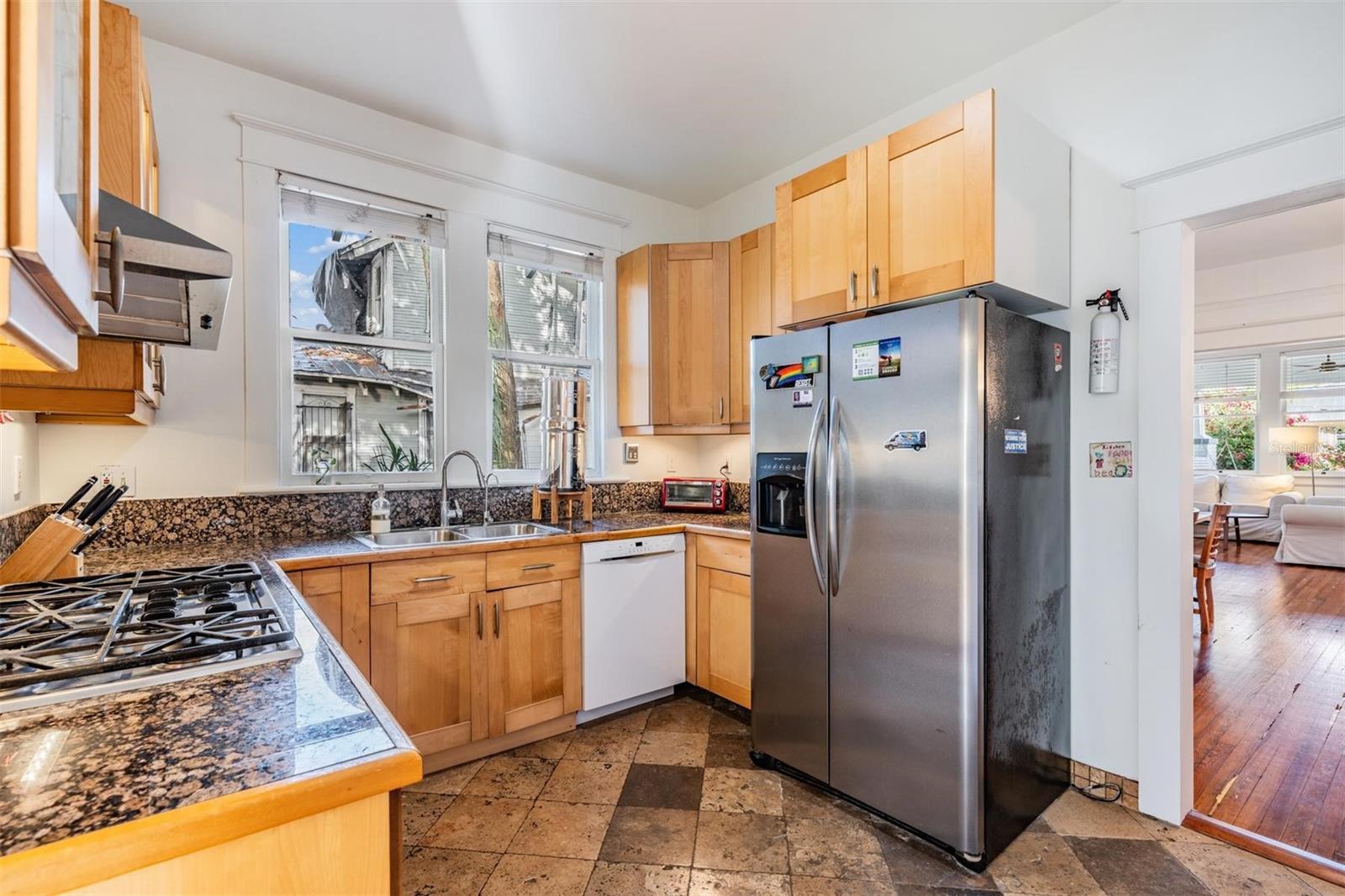2908 N CENTRAL AVE, TAMPA, FL, 33602