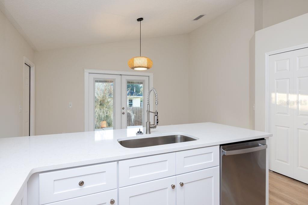 1423 SAFFRON TRL, DELAND, FL, 32724