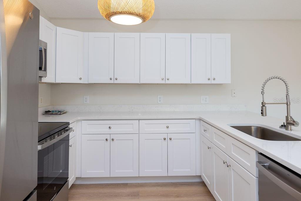 1423 SAFFRON TRL, DELAND, FL, 32724