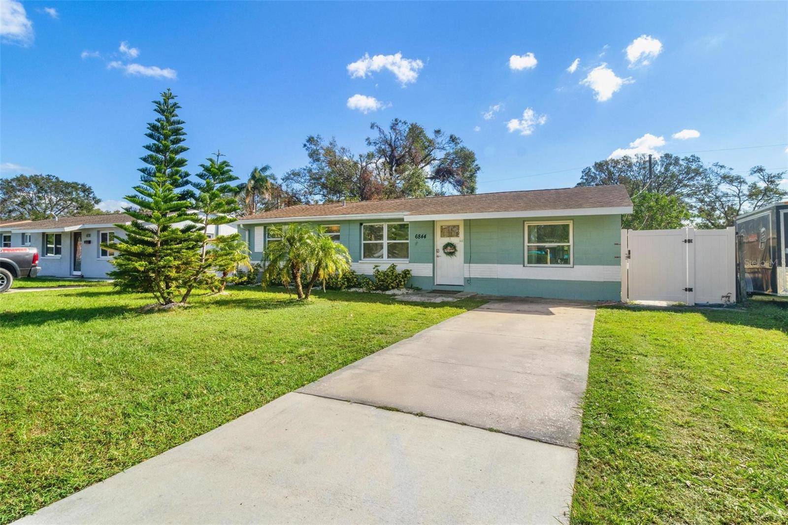 6844 82ND AVE N, PINELLAS PARK, FL, 33781