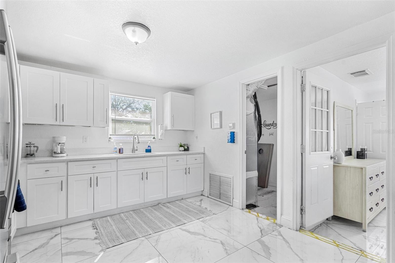 6844 82ND AVE N, PINELLAS PARK, FL, 33781