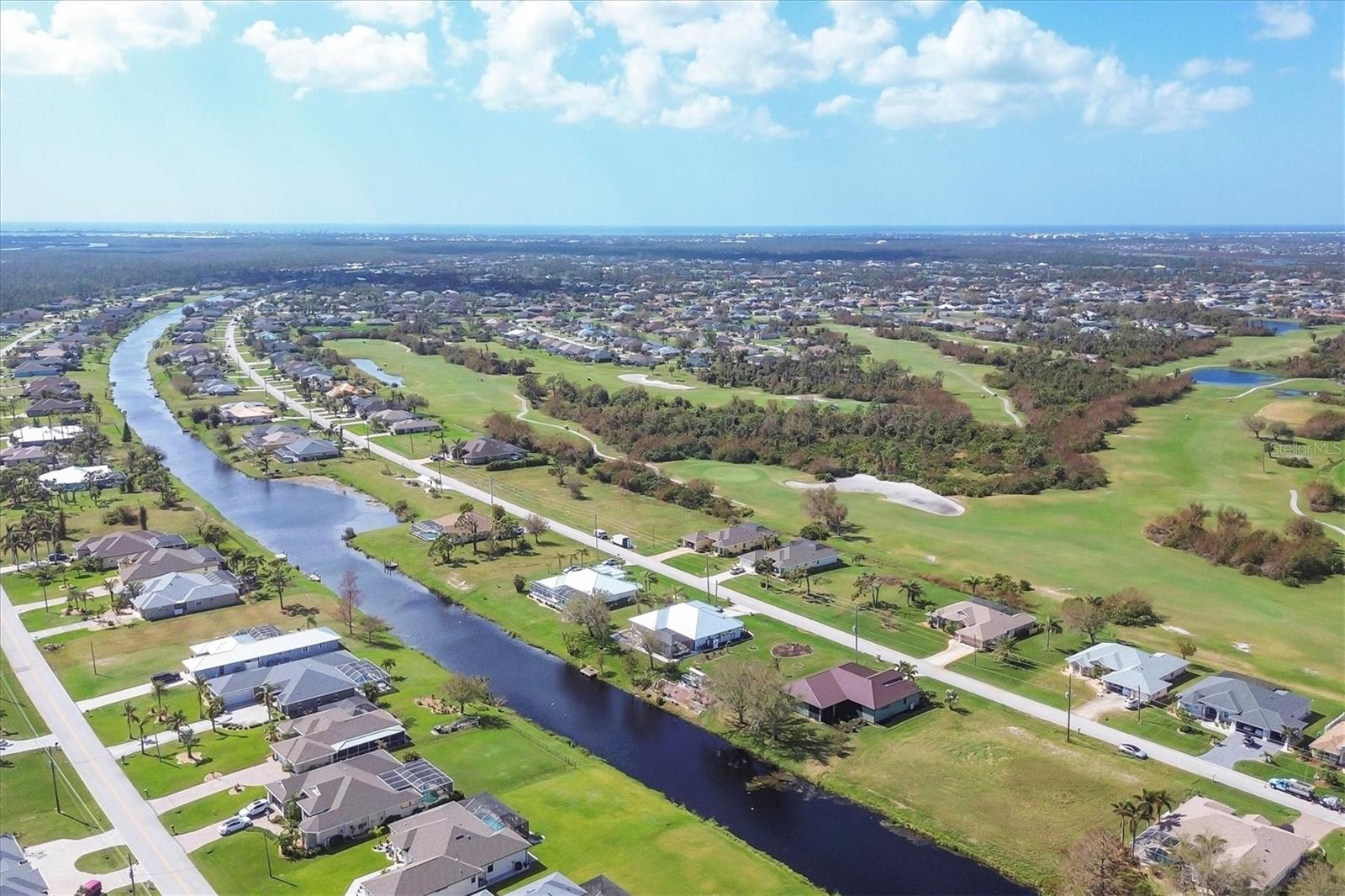 935 ROTONDA CIR, ROTONDA WEST, FL, 33947