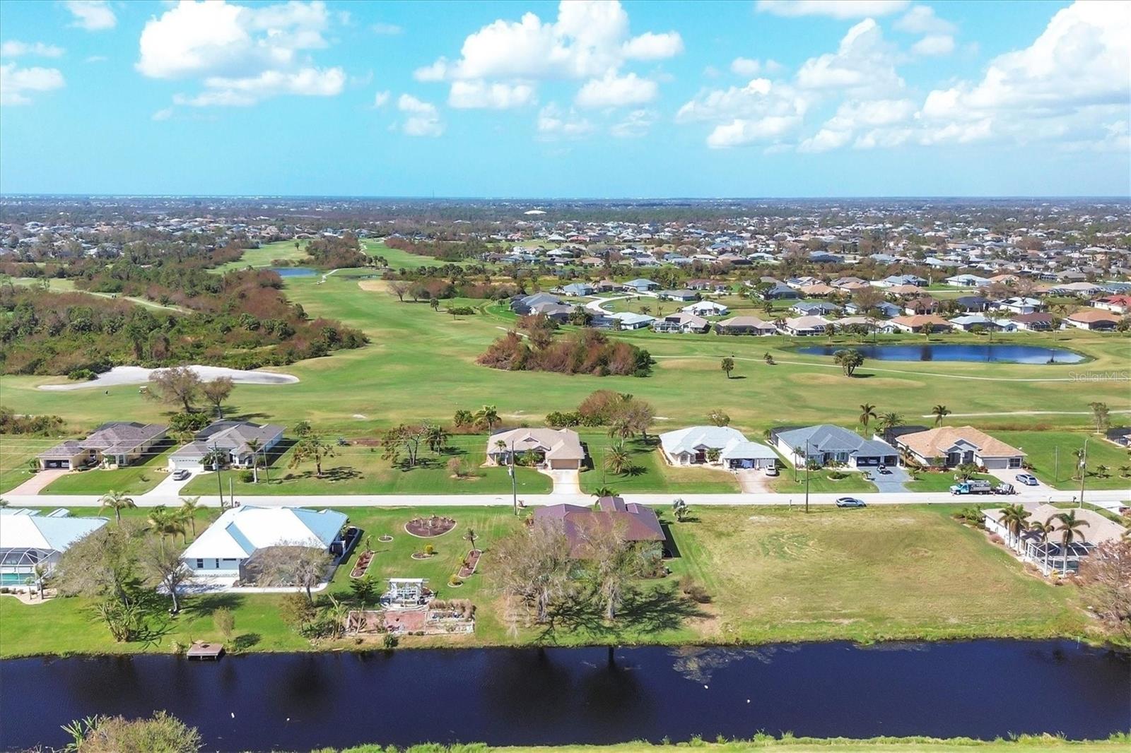 935 ROTONDA CIR, ROTONDA WEST, FL, 33947