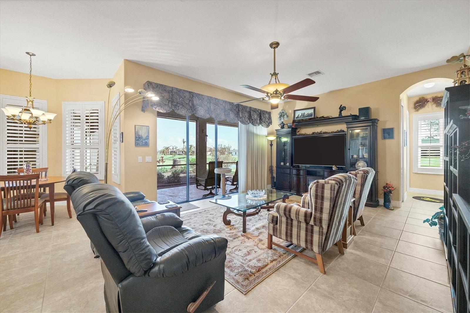 935 ROTONDA CIR, ROTONDA WEST, FL, 33947