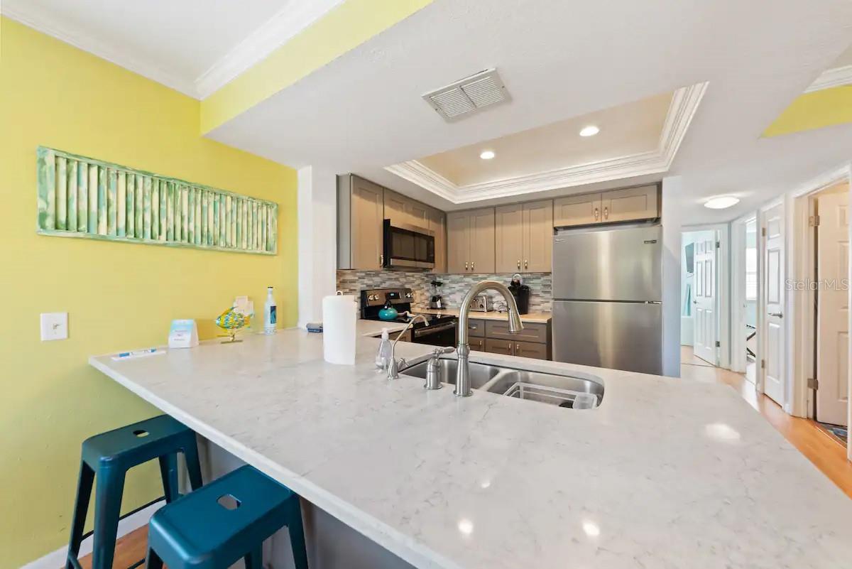 2109 GULF BLVD #1B, INDIAN ROCKS BEACH, FL, 33785