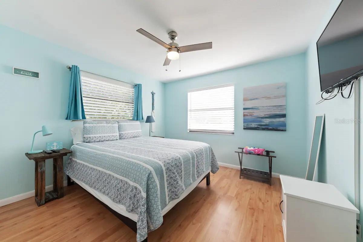 2109 GULF BLVD #1B, INDIAN ROCKS BEACH, FL, 33785