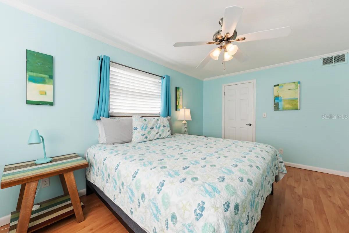 2109 GULF BLVD #1B, INDIAN ROCKS BEACH, FL, 33785