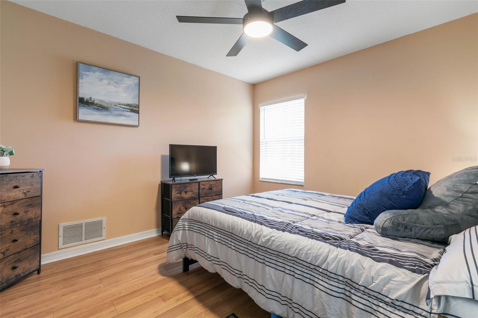 19 BARKLEY LN, PALM COAST, FL, 32137