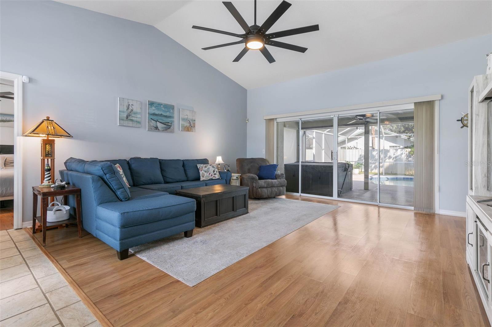 19 BARKLEY LN, PALM COAST, FL, 32137
