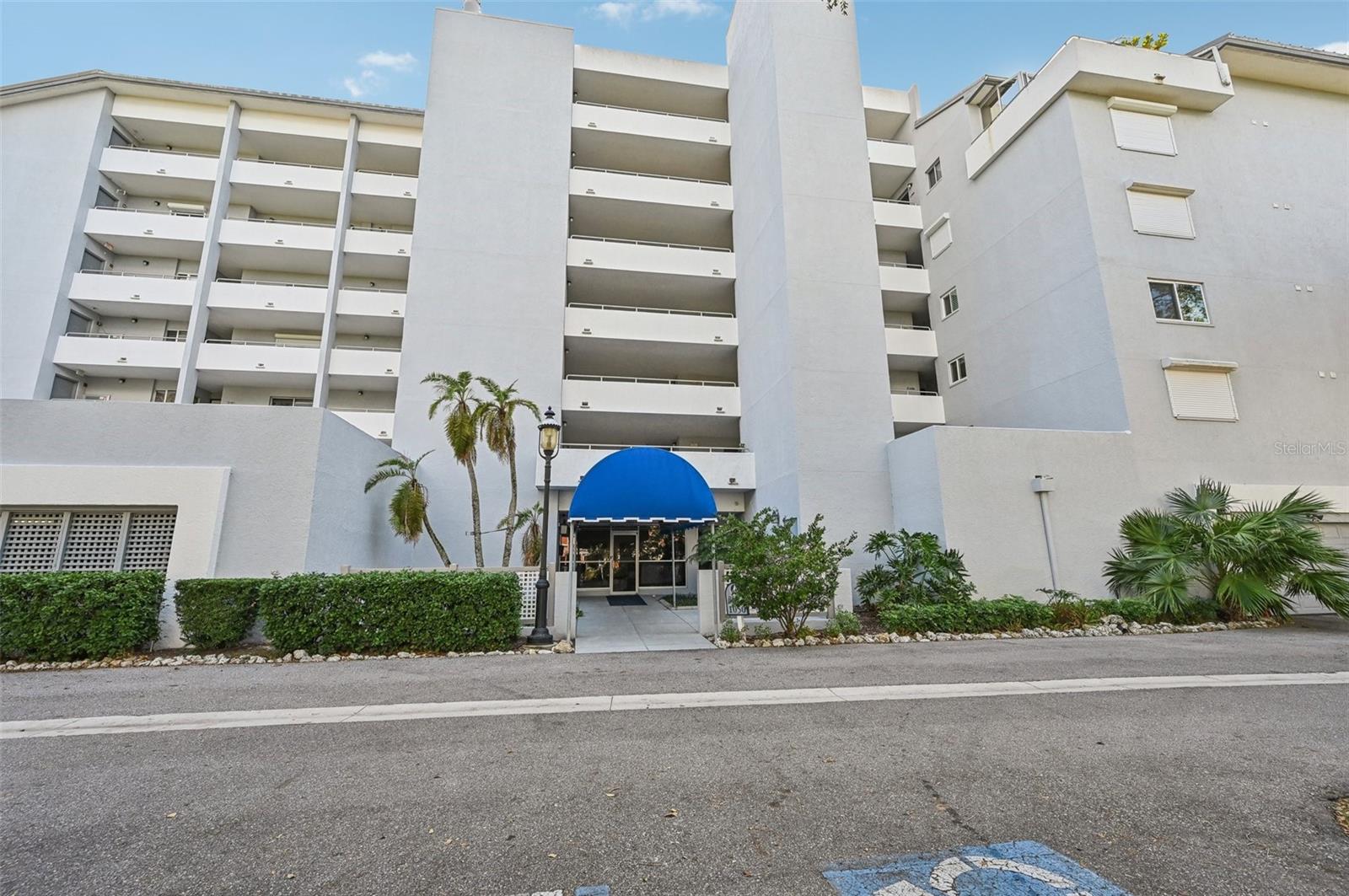 1050 RIVERSIDE DR #A201, PALMETTO, FL, 34221