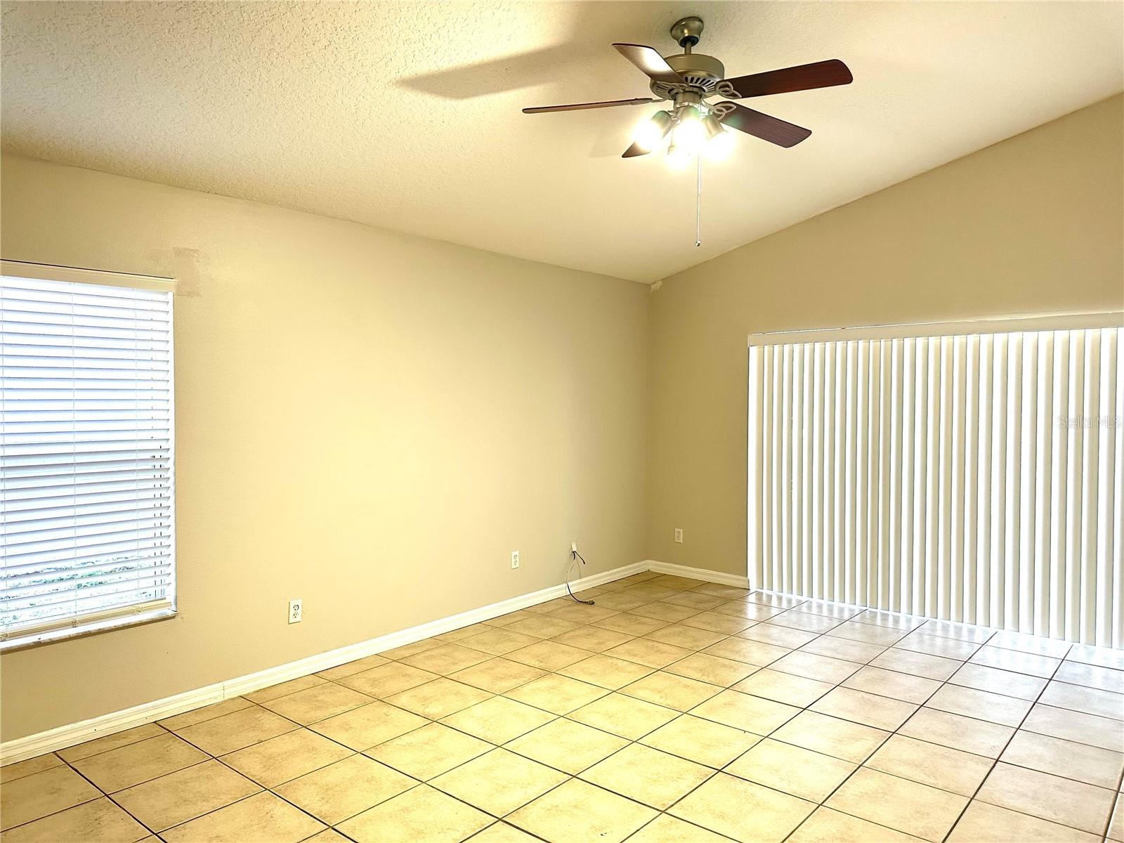 2059 NEWTOWN RD, GROVELAND, FL, 34736