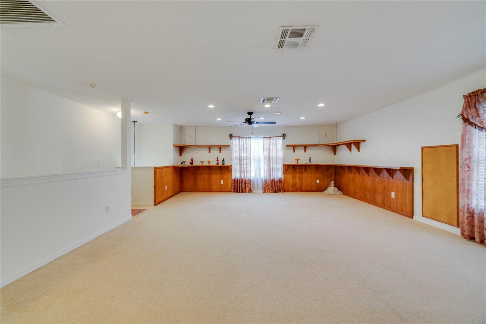 205 FRIESIAN WAY, SANFORD, FL, 32773