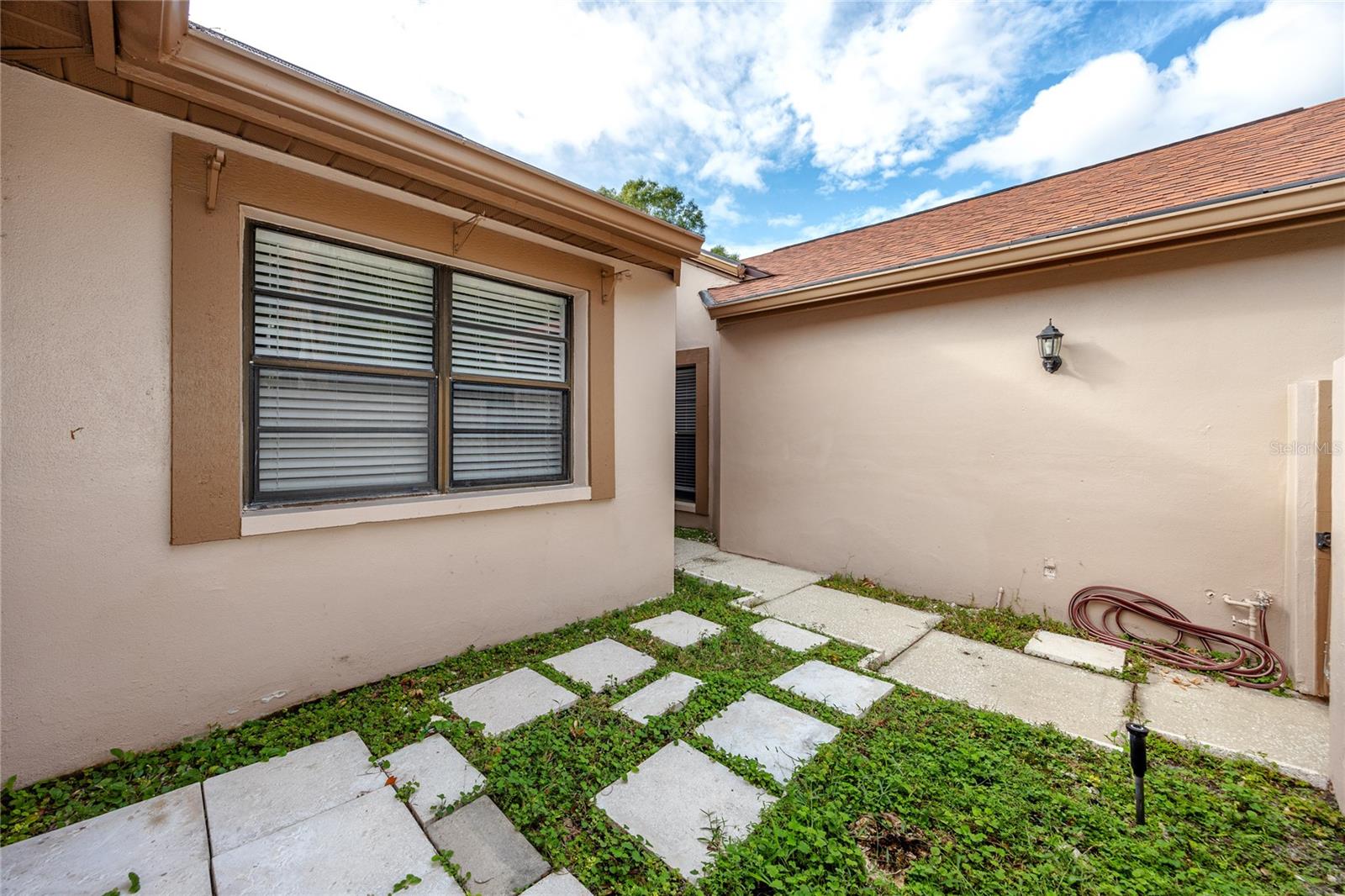 3454 HILLMOOR DR, PALM HARBOR, FL, 34685