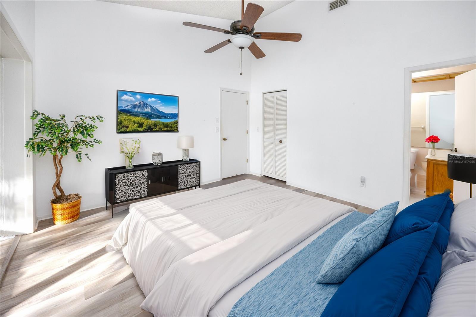 3454 HILLMOOR DR, PALM HARBOR, FL, 34685