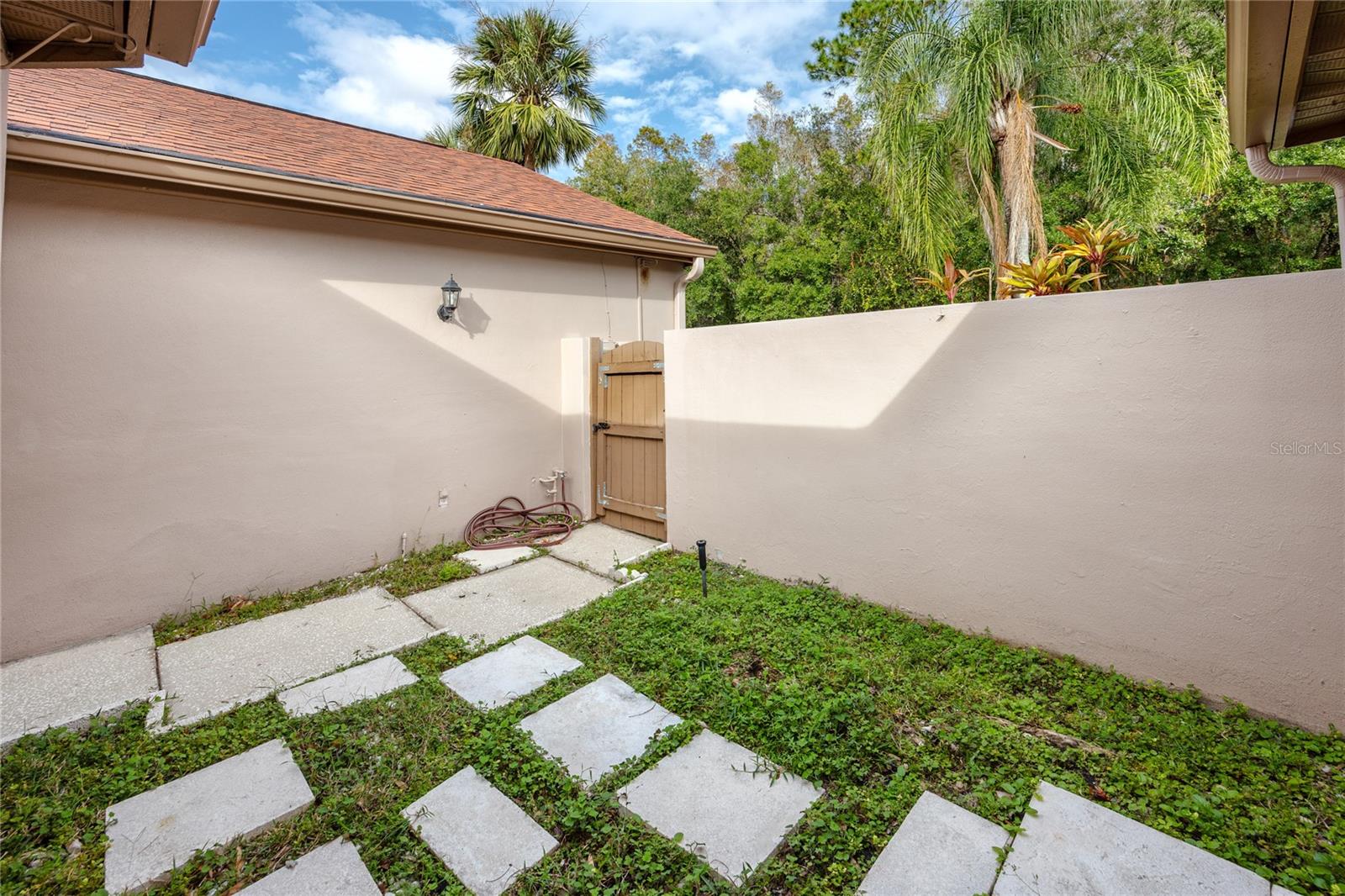 3454 HILLMOOR DR, PALM HARBOR, FL, 34685