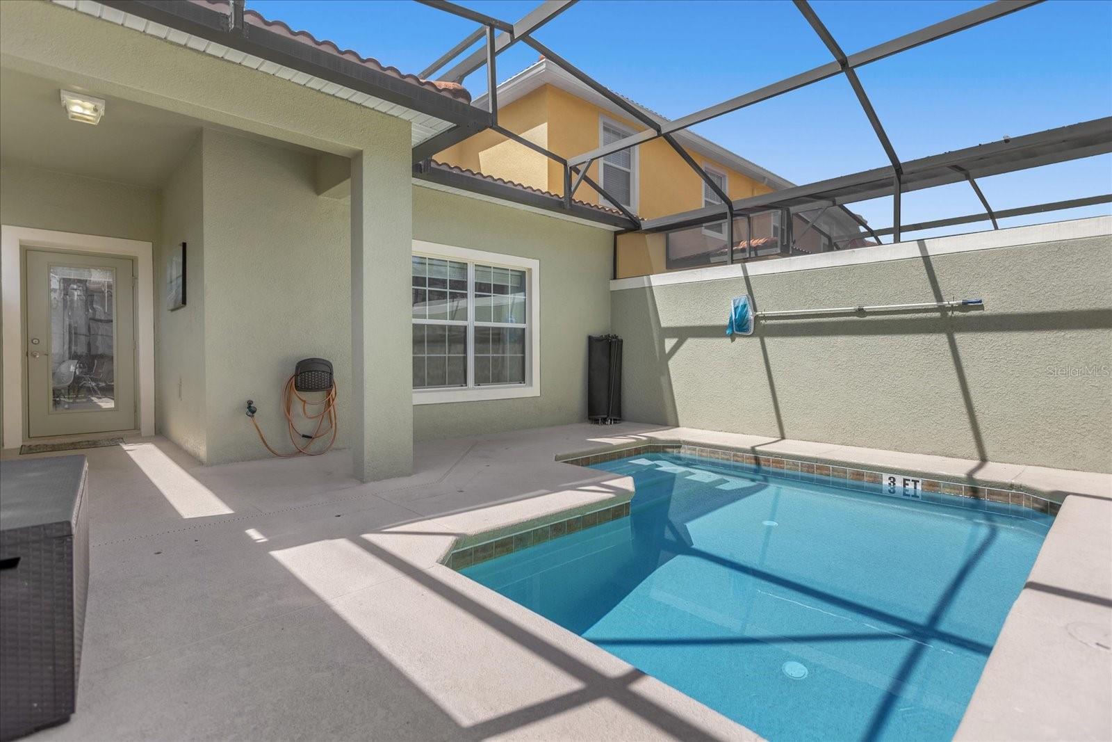 2933 BANANA PALM DR, KISSIMMEE, FL, 34747